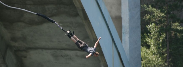  Sprung-Bungee-Fahrt von Pont de Ponsonnas 